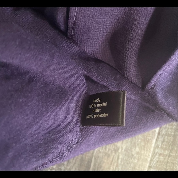 The Limited Ruffle Short Sleeve Top Purple Small - Picture 5 of 5